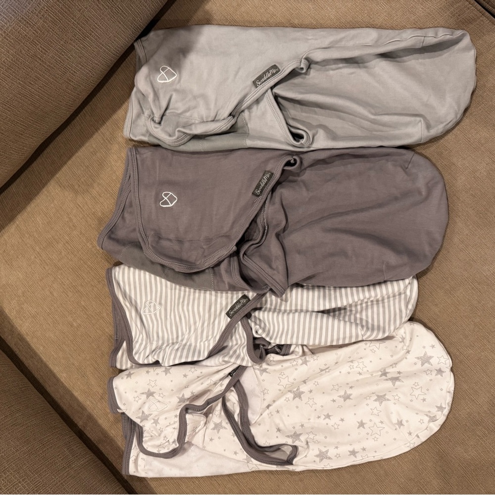 Gray and White Baby Swaddle Set